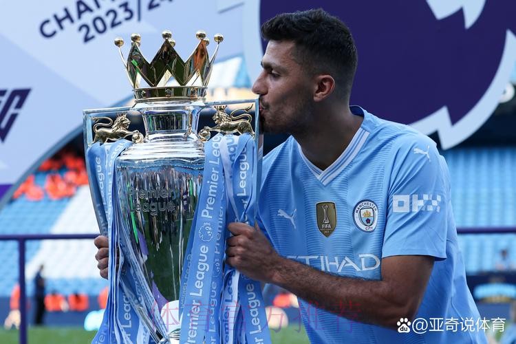 曼城有意签下克罗斯 球员会在1月1日后决定未来 曼城有意签下克罗斯 球员会在1月1日后决定未来